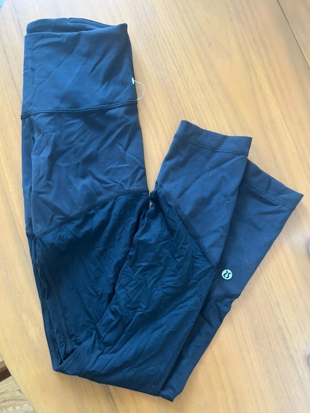 NWOT Lululemon Black Leggings With Mesh (Wunder Train Mesh HR Tight 25”)